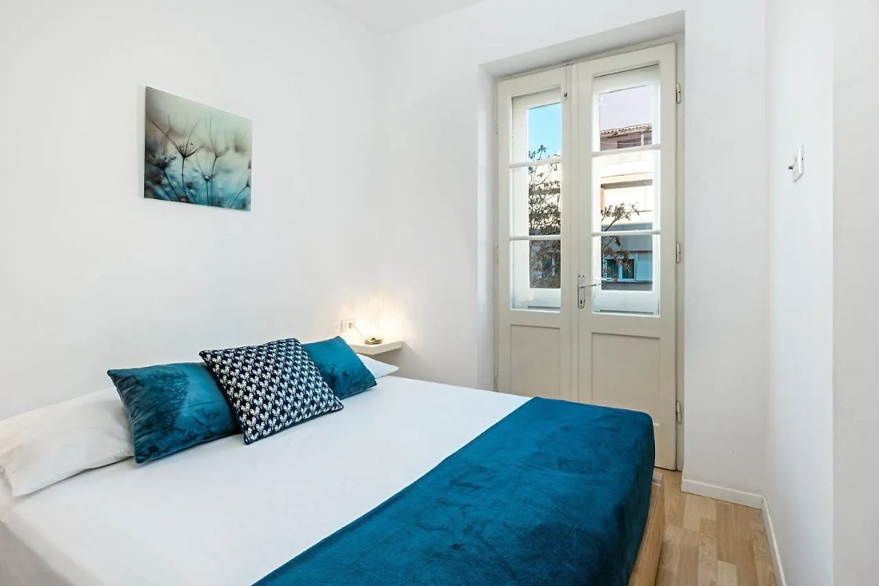 Eltz By Aula Apartment Split 0*,